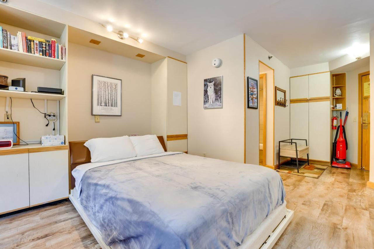 Ski-Inandski-Out Retreat With Iron Horse Pool Access! ウィンターパーク エクステリア 写真
