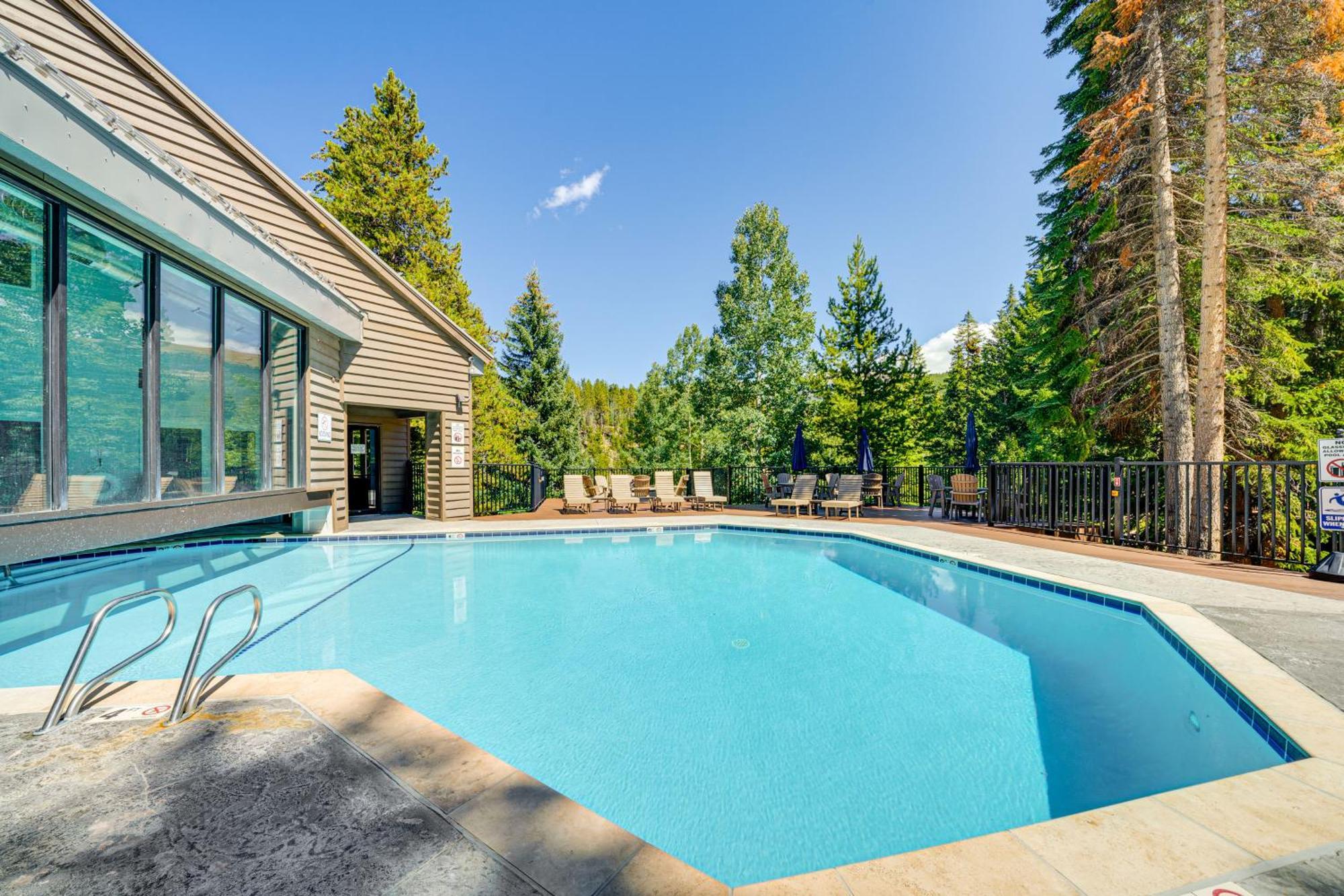 Ski-Inandski-Out Retreat With Iron Horse Pool Access! ウィンターパーク エクステリア 写真