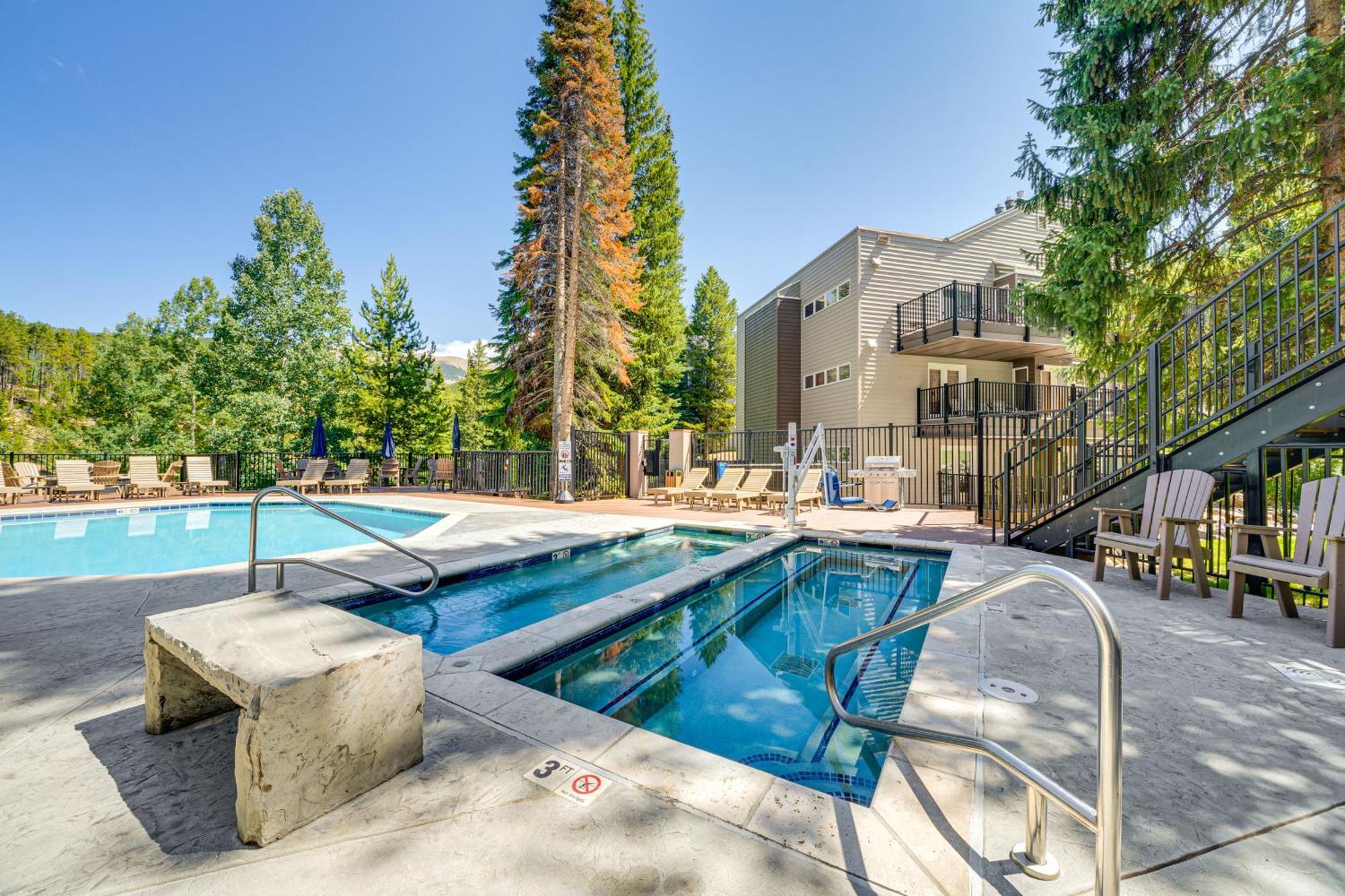 Ski-Inandski-Out Retreat With Iron Horse Pool Access! ウィンターパーク エクステリア 写真
